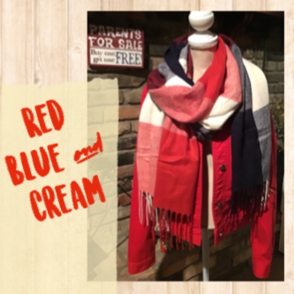 Scarf/Wrap - Picture 3 of 3